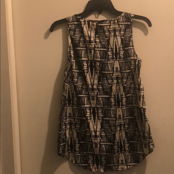 Top 🔴 - Picture 5 of 5